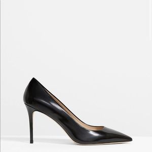 Theory City 85 Pump in Brushed Leather BLACK Size 38